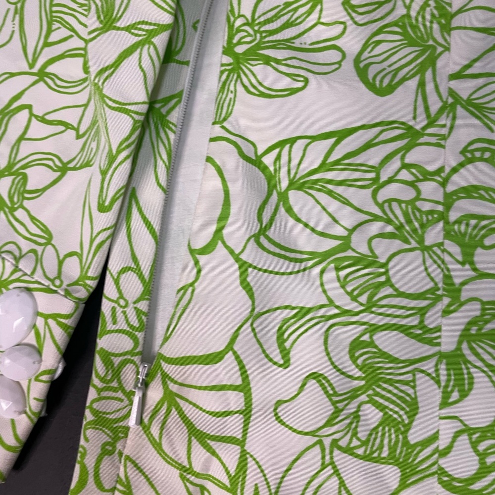 Lilly Pulitzer Green and White Floral Tunic - Picture 7 of 9